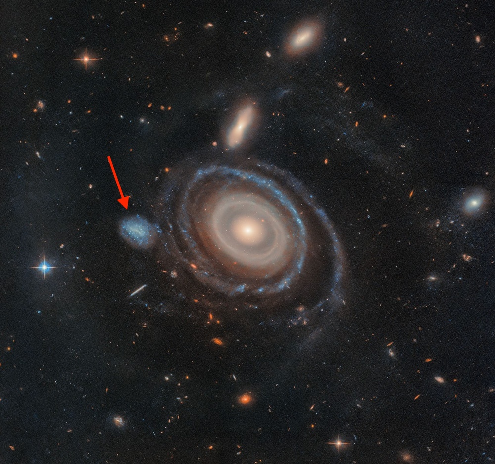 Kuva: NASA / ESA / Imad Pasha (Yale University) / Pieter G. van Dokkum (Yale University) 