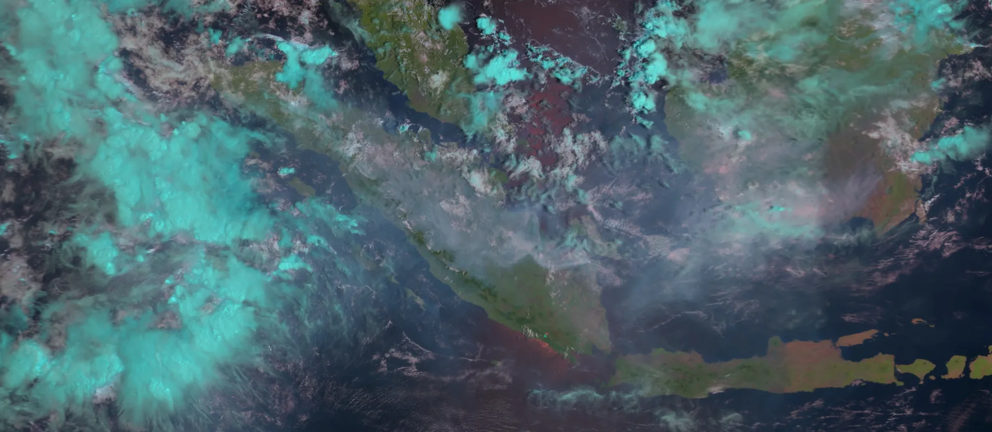 Metop-A:n kuvassa näkyy savua