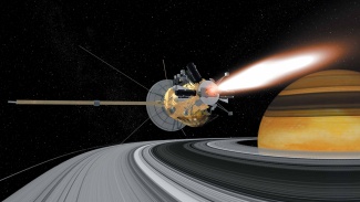 Cassini saapuu Saturnukseen