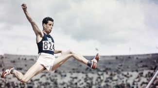 Kolmiloikkaaja Helsingin olympialaisissa 1952
