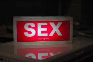 "Sex in progress" -varoitusvalo